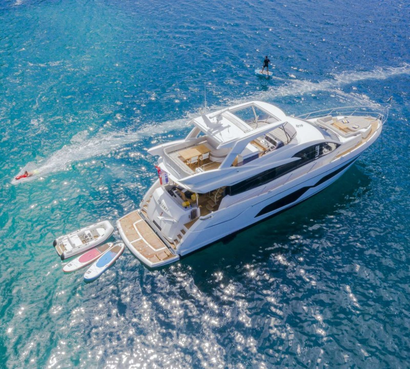 HIDEAWAY Yacht Charter Details, Sunseeker | CHARTERWORLD Luxury Superyachts